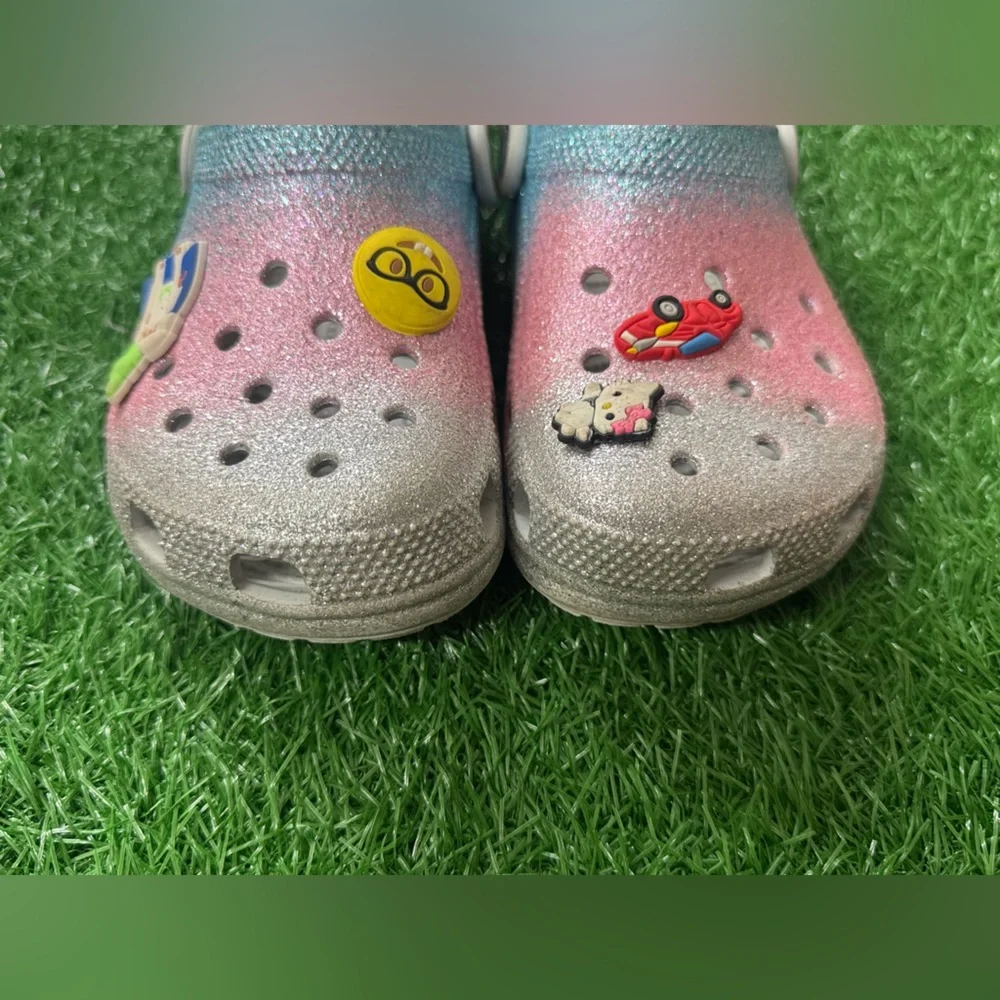 Crocs Kids Gradient Clogs with Fun Charms Size‎ J2